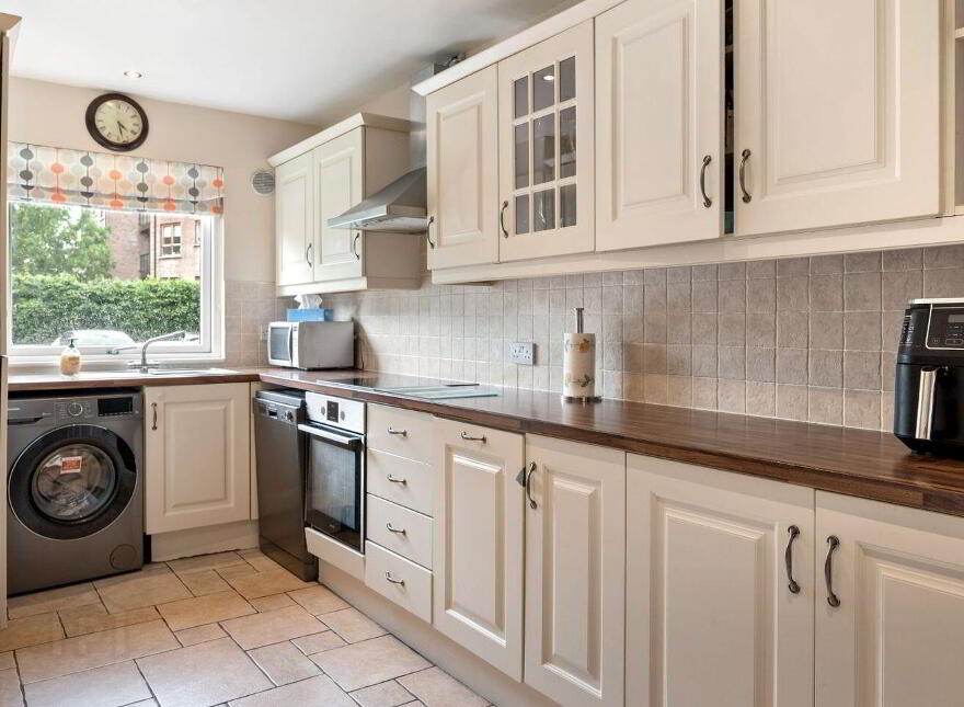 42 Hunters Walk, Hunters Wood, Ballycullen, Ballycullen, D24C9P5