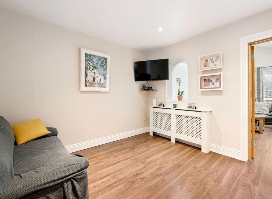 42 Hunters Walk, Hunters Wood, Ballycullen, Ballycullen, D24C9P5