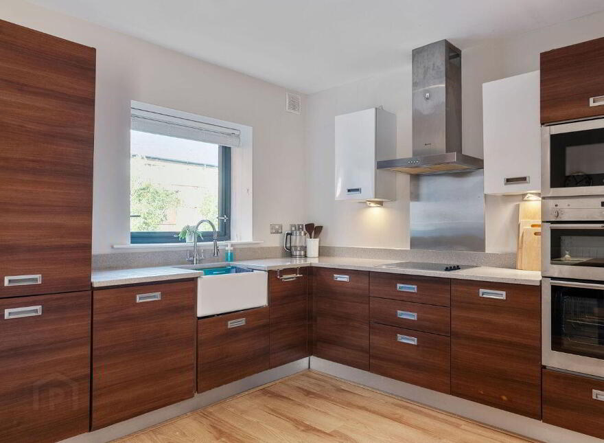 91 The Crescent, Carrickmines Manor, Carrickmines, Carrickmines, D18FR63