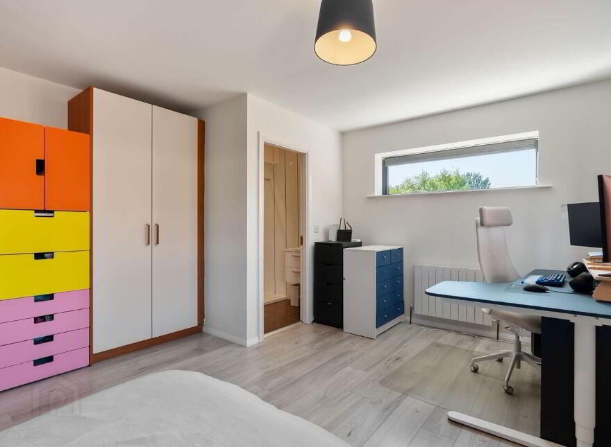 91 The Crescent, Carrickmines Manor, Carrickmines, Carrickmines, D18FR63