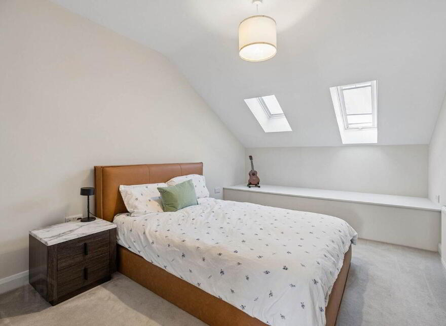 8 Dún Óir Court, Kilternan, Kilternan, D18KD3A