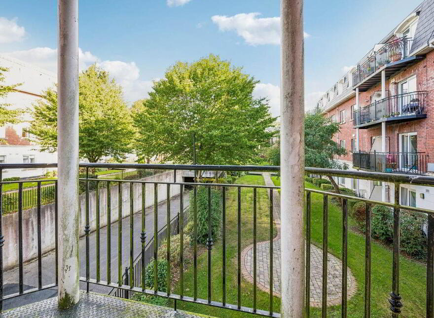 Apartment 90 Kerrymount, Castle Court, Leopardstown, D18N803