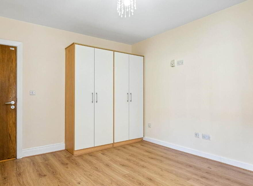 4 Henrietta Hall, 43-45 Bolton Street, Dublin 1, D01H5P2