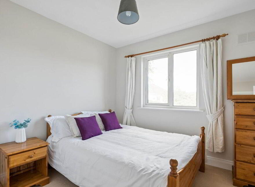 12 Cruagh Court, Stepaside, Stepaside, D18N127