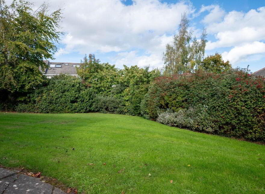 12 Cruagh Court, Stepaside, Stepaside, D18N127