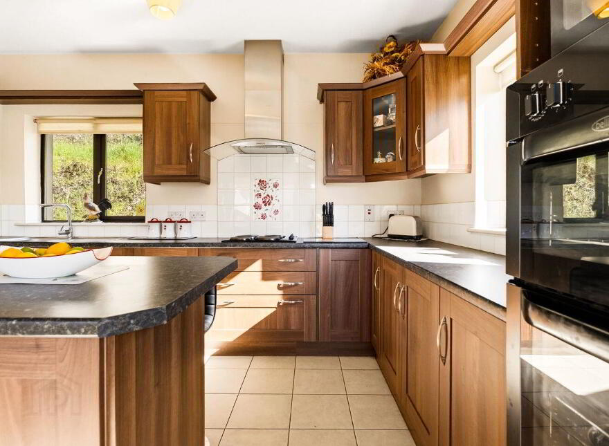 Yellow Cottage, Kilcoolishal, Glounthaune, T45N960