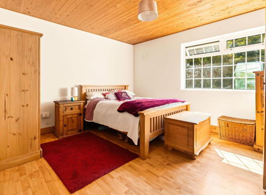 Templeusque, Glanmire, T23WY26