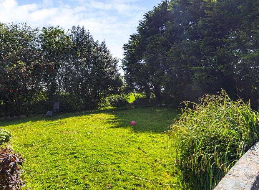 Templeusque, Glanmire, T23WY26