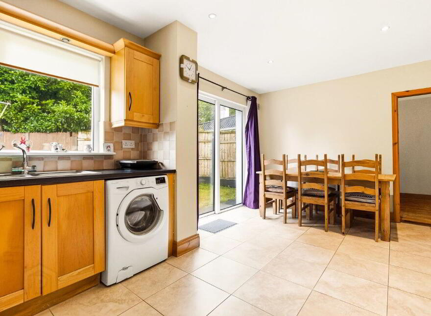 22 Oakfield Green, Glanmire, T45YK54