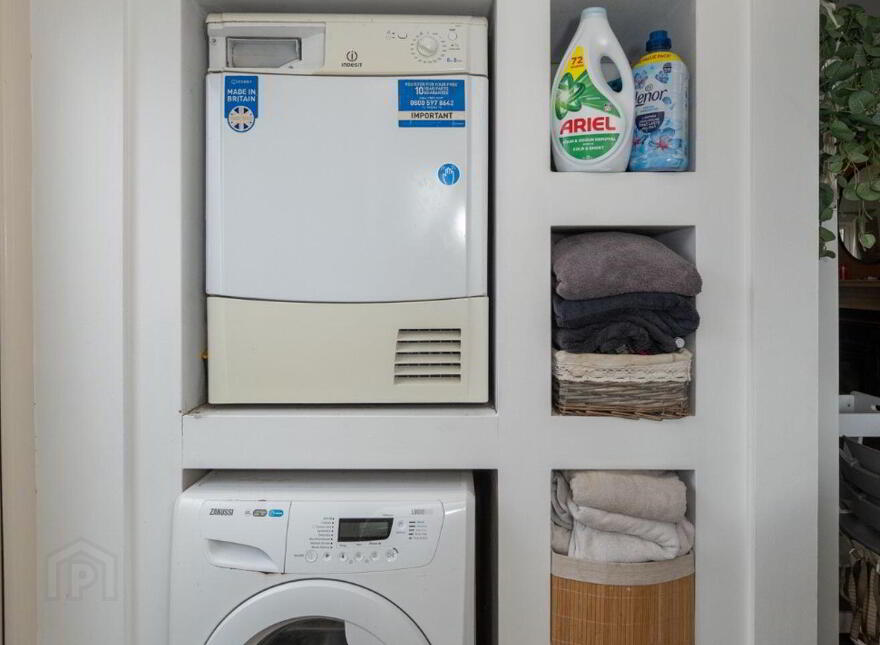 7 Saint Josephs Park, Lotabeg, Silversprings, T23E0W2
