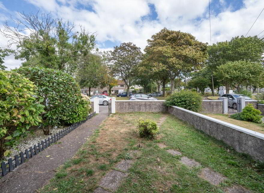 7 Saint Josephs Park, Lotabeg, Silversprings, T23E0W2