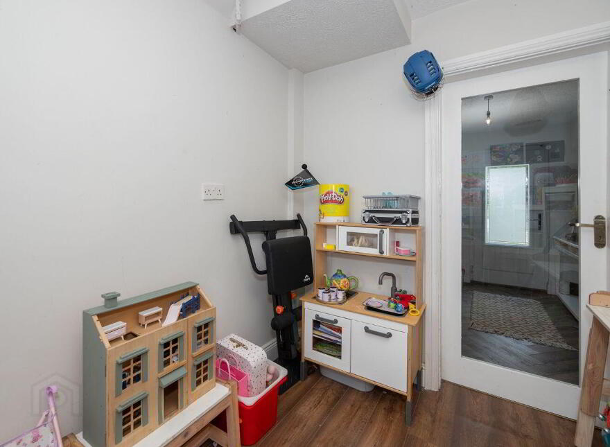 7 Saint Josephs Park, Lotabeg, Silversprings, T23E0W2