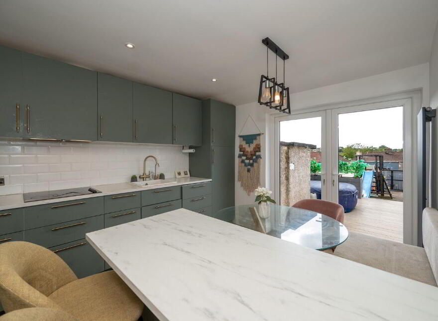 7 Saint Josephs Park, Lotabeg, Silversprings, T23E0W2