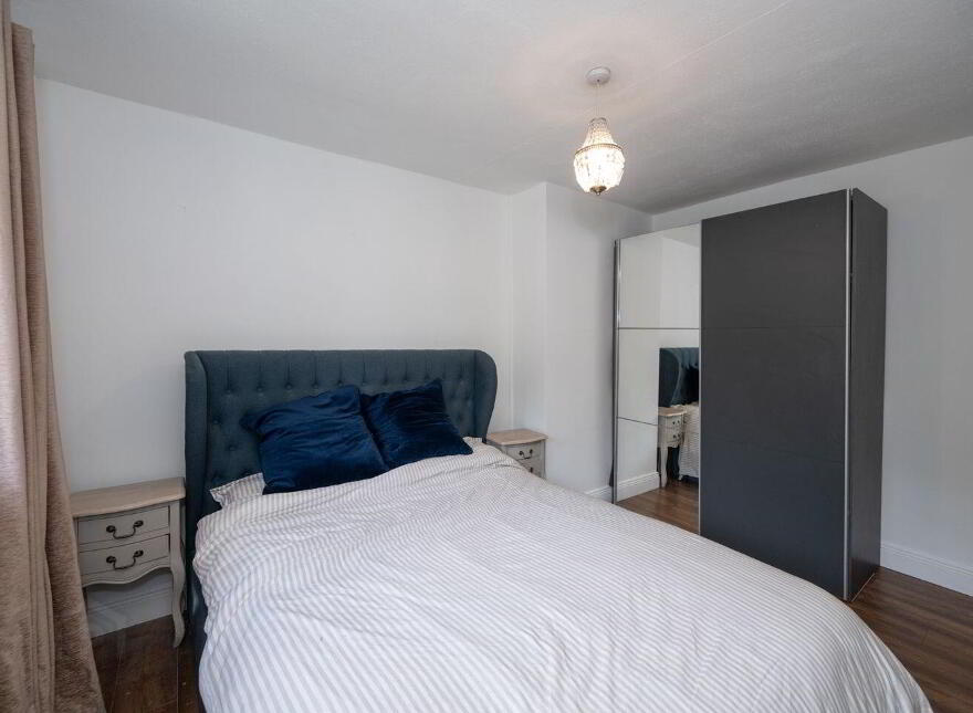 7 Saint Josephs Park, Lotabeg, Silversprings, T23E0W2