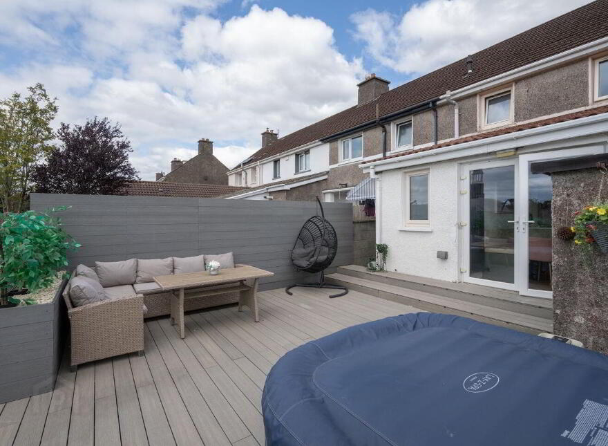 7 Saint Josephs Park, Lotabeg, Silversprings, T23E0W2