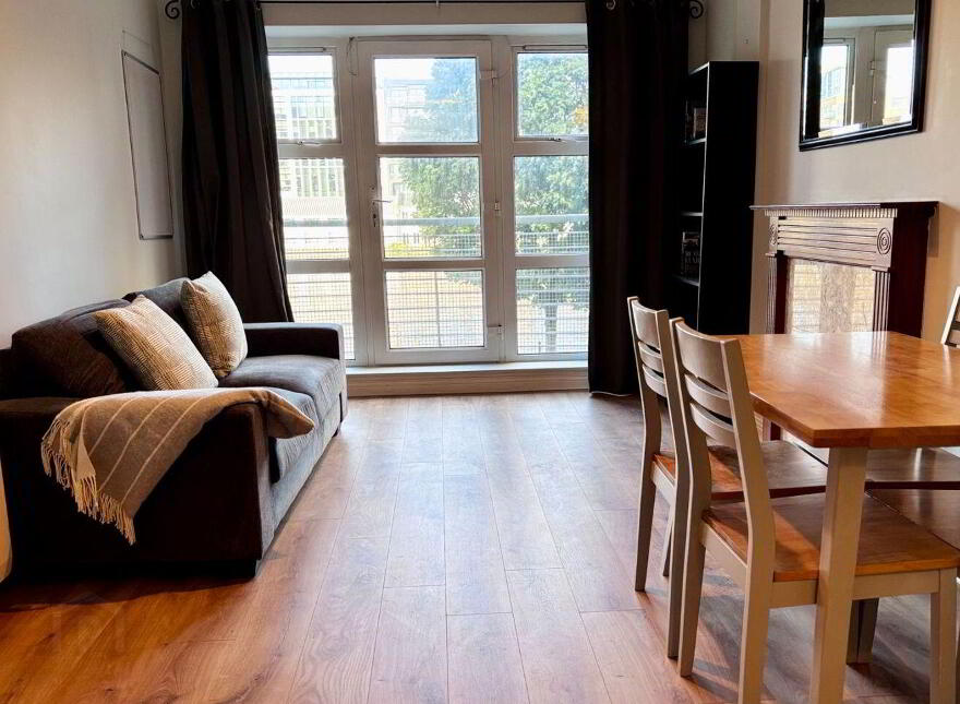 Apartment 123 Block B C, The Waterside, Grand Canal Dock, Grand Canal Dock, D04RR99