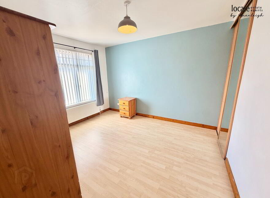 13 Tullymore Road, Currynierin, Waterside, Derry, BT47 3DQ