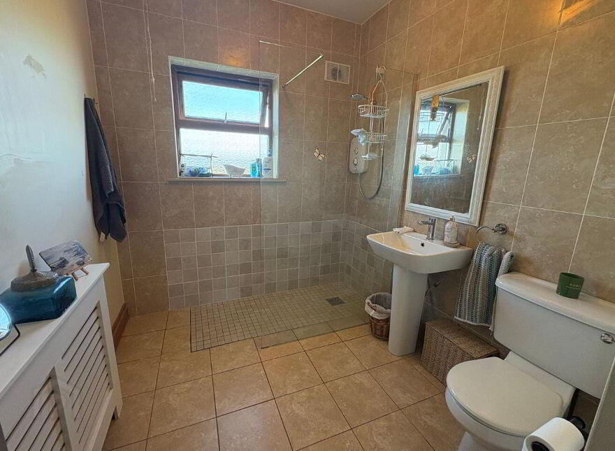 3 Sli Liag Ard, Ballard Road, Miltown Malbay, V95X306