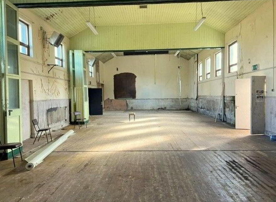 The Former Convent Building, Lanesborough, N39C3H0