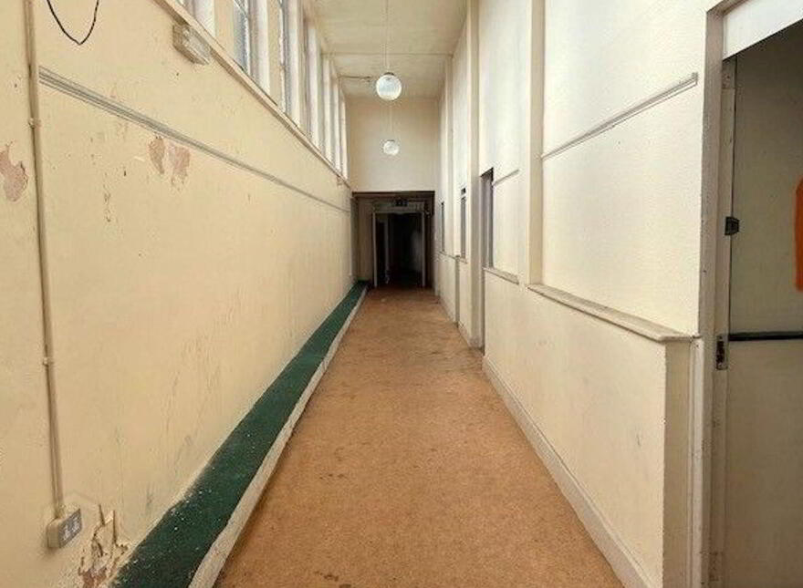 The Former Convent Building, Lanesborough, N39C3H0