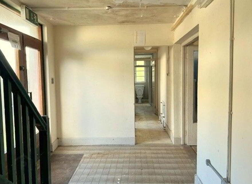 The Former Convent Building, Lanesborough, N39C3H0