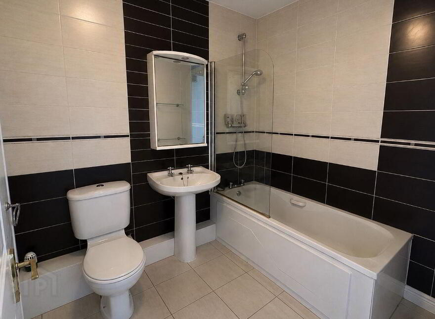 19 Beechdale Court, Ballycullen, D24CF43