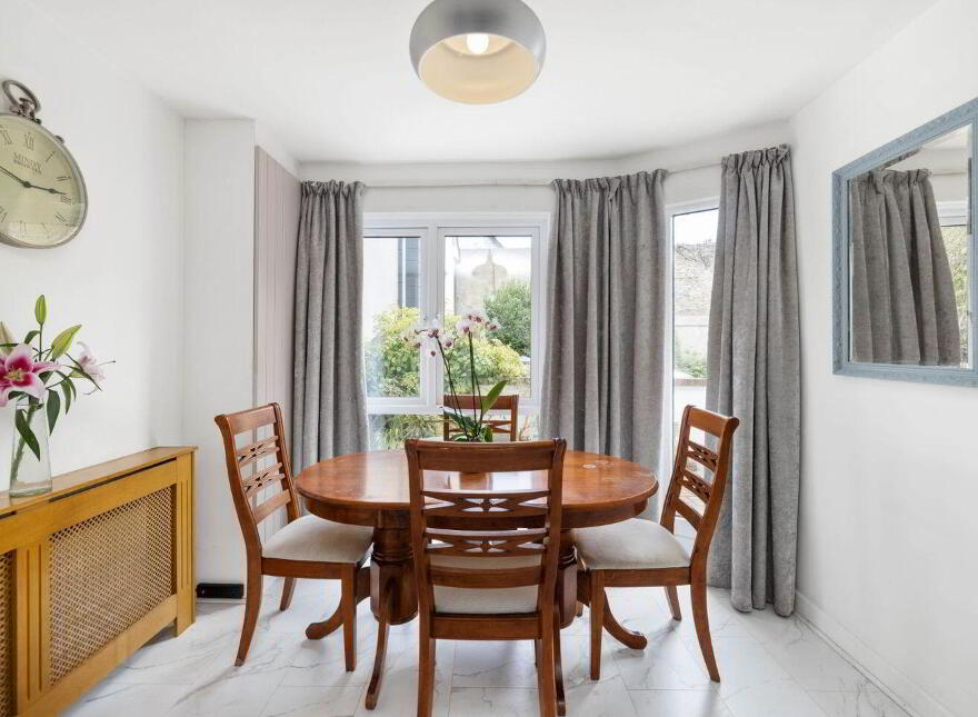 2 Hollywood Mews, Mount Anville Road, Goatstown, Goatstown, D14T2Y6