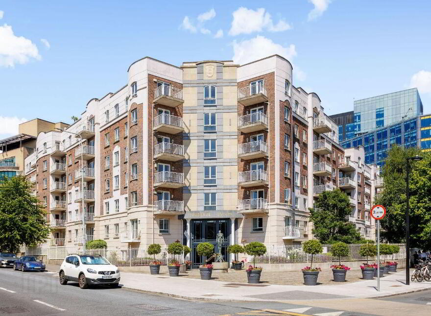 Apartment 95 The Berkeley Block Pembroke Square, Grand Canal ...Grand Canal Dock, D04KR79 photo