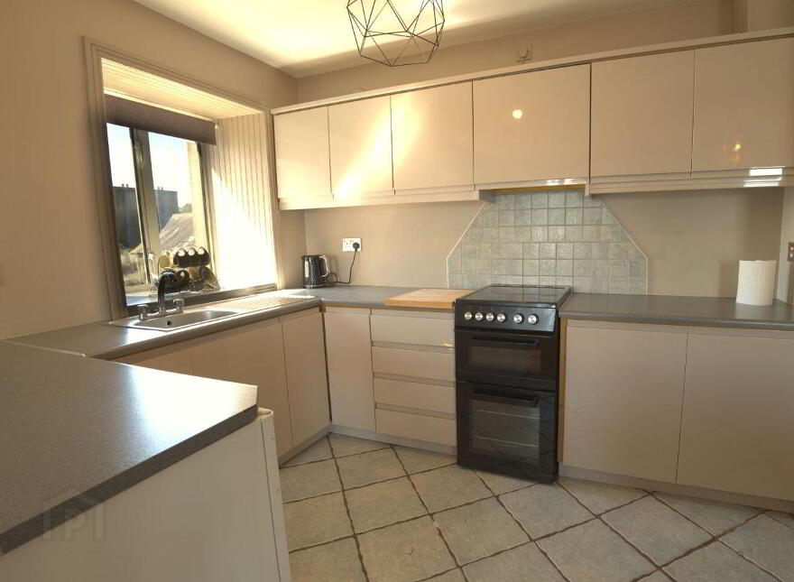 Apartment 8 Brown's Court, Lower Brown Street, Youghal, P36X052