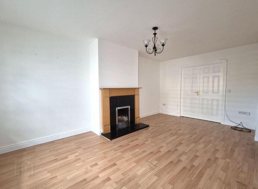 14 Carrickhall Close, Edenderry, R45EK68