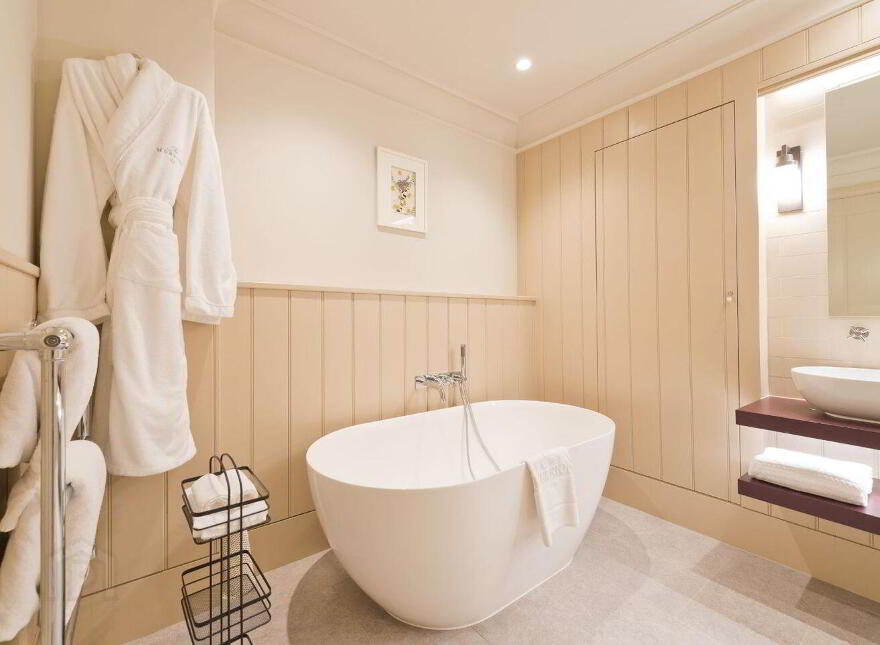 Residence, 4 The Merrion Hotel, Dublin 2, D02FK68