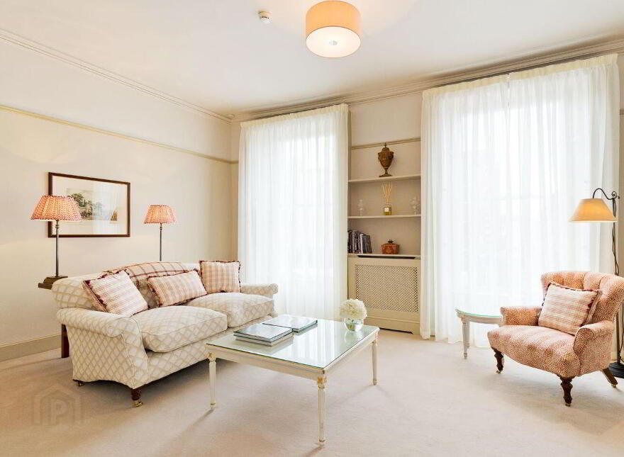 Residence, 4 The Merrion Hotel, Dublin 2, D02FK68