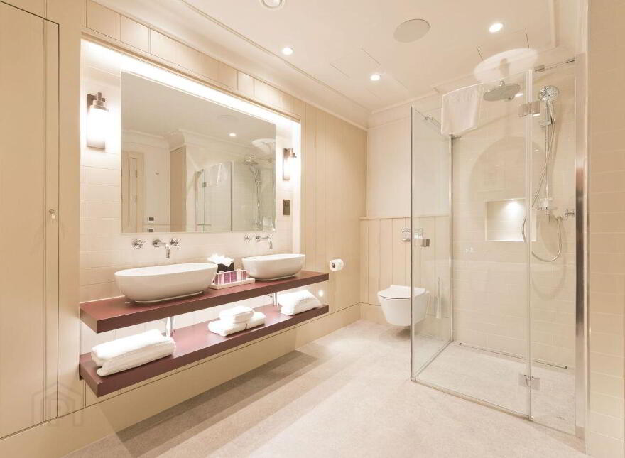 Residence, 4 The Merrion Hotel, Dublin 2, D02FK68