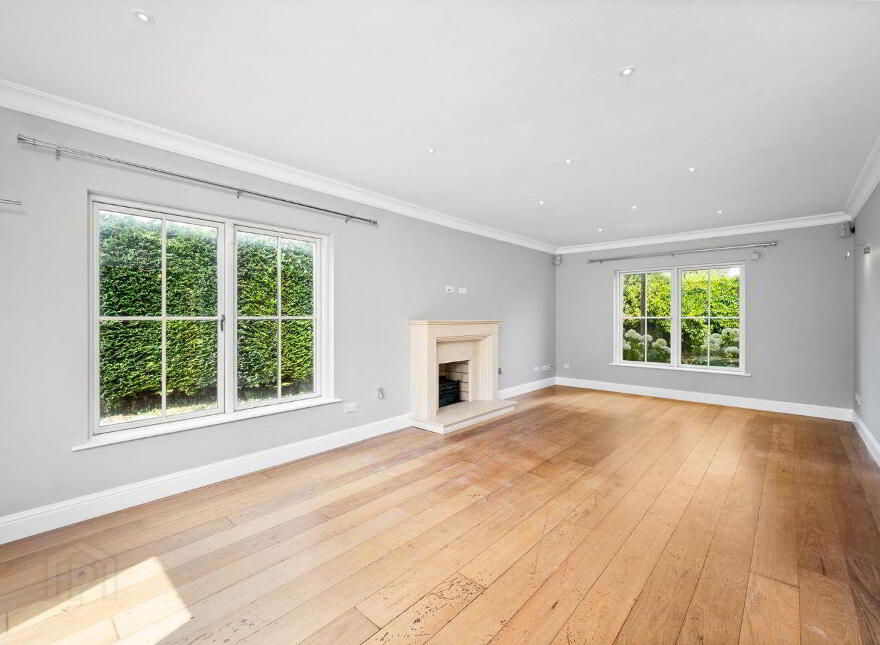 Meridien, Hainault Road, Foxrock, Foxrock, D18WY27