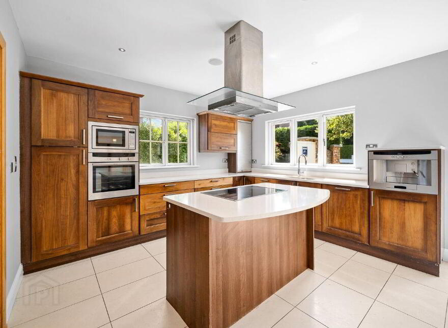 Meridien, Hainault Road, Foxrock, Foxrock, D18WY27