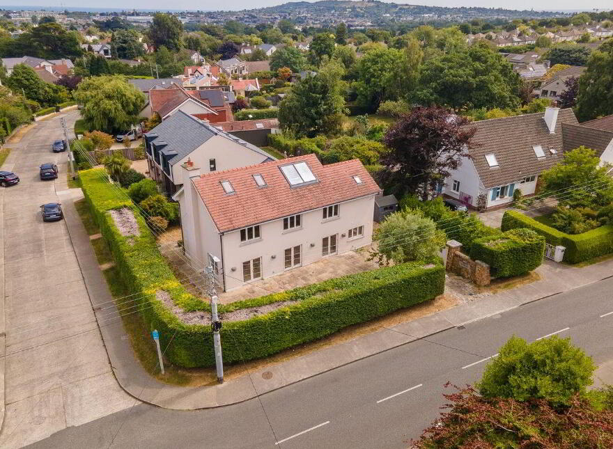 Meridien, Hainault Road, Foxrock, Foxrock, D18WY27