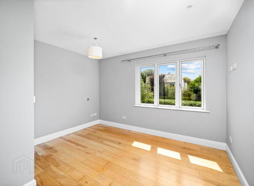 Meridien, Hainault Road, Foxrock, Foxrock, D18WY27