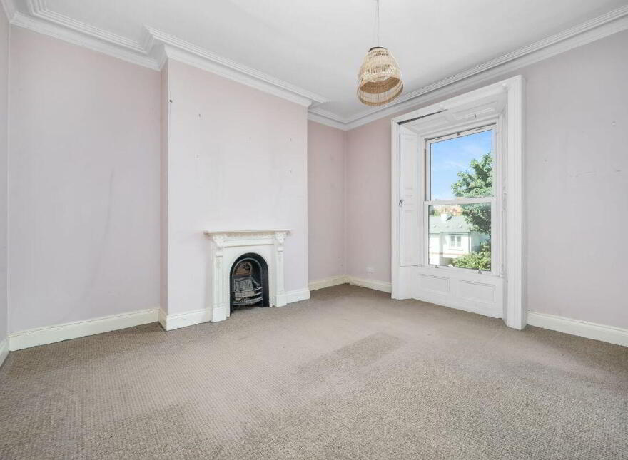 87 North Circular Road, Dublin 7, D07E2V8