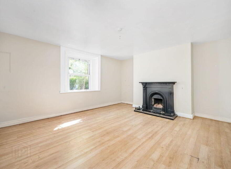 87 North Circular Road, Dublin 7, D07E2V8