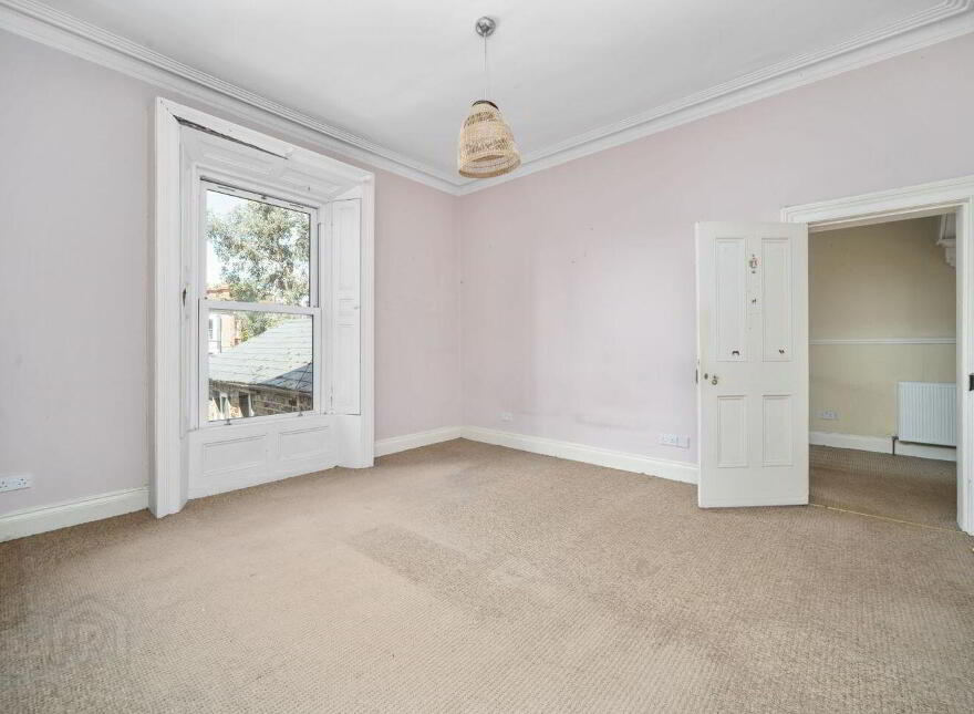87 North Circular Road, Dublin 7, D07E2V8