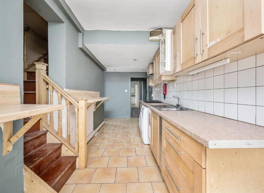 87 North Circular Road, Dublin 7, D07E2V8