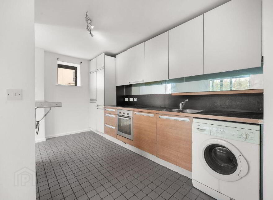 Apartment 1 Clearwater Court North, River Drive, Royal Canal ...Royal Canal Park, D15W263