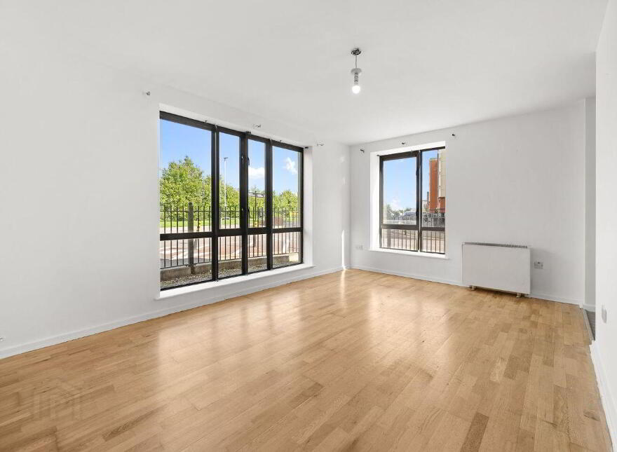 Apartment 1 Clearwater Court North, River Drive, Royal Canal ...Royal Canal Park, D15W263