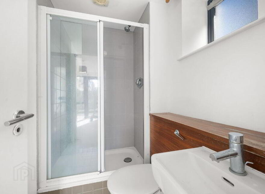 Apartment 1 Clearwater Court North, River Drive, Royal Canal ...Royal Canal Park, D15W263