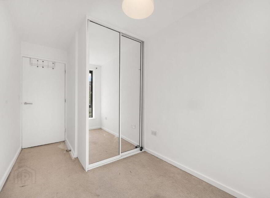 Apartment 1 Clearwater Court North, River Drive, Royal Canal ...Royal Canal Park, D15W263