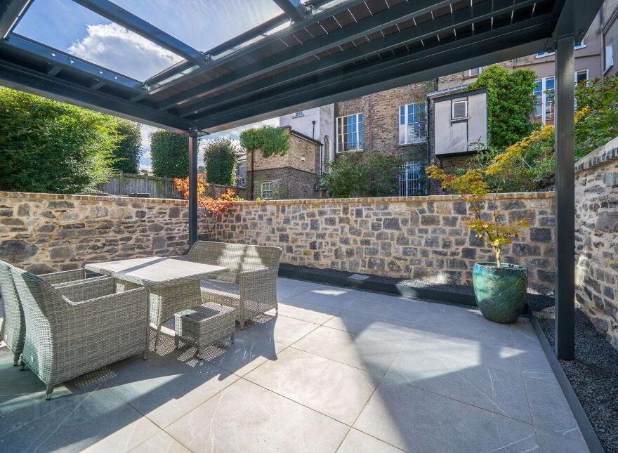 The Mews, 3 Leeson Close, Dublin 2, D02TX88