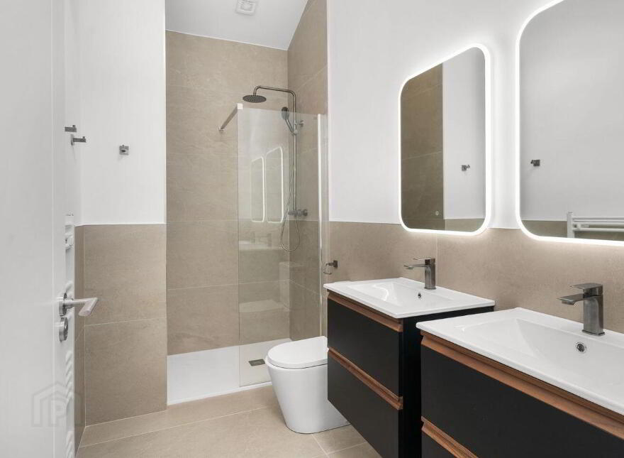 The Mews, 3 Leeson Close, Dublin 2, D02TX88