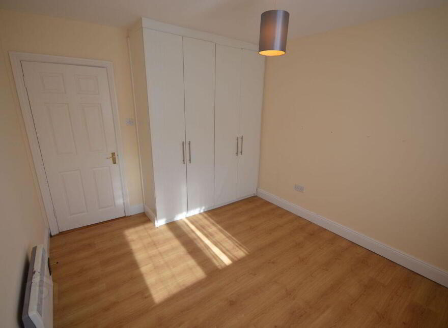 37 Rochford Park, Kill, W91C2F1
