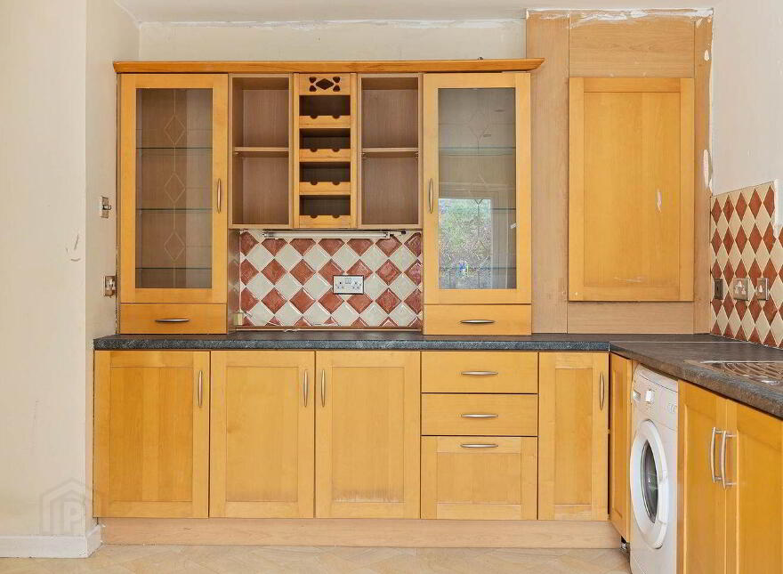 87 Glendara, Kill, W91N5W6