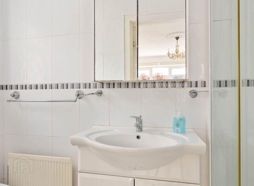 87 Glendara, Kill, W91N5W6